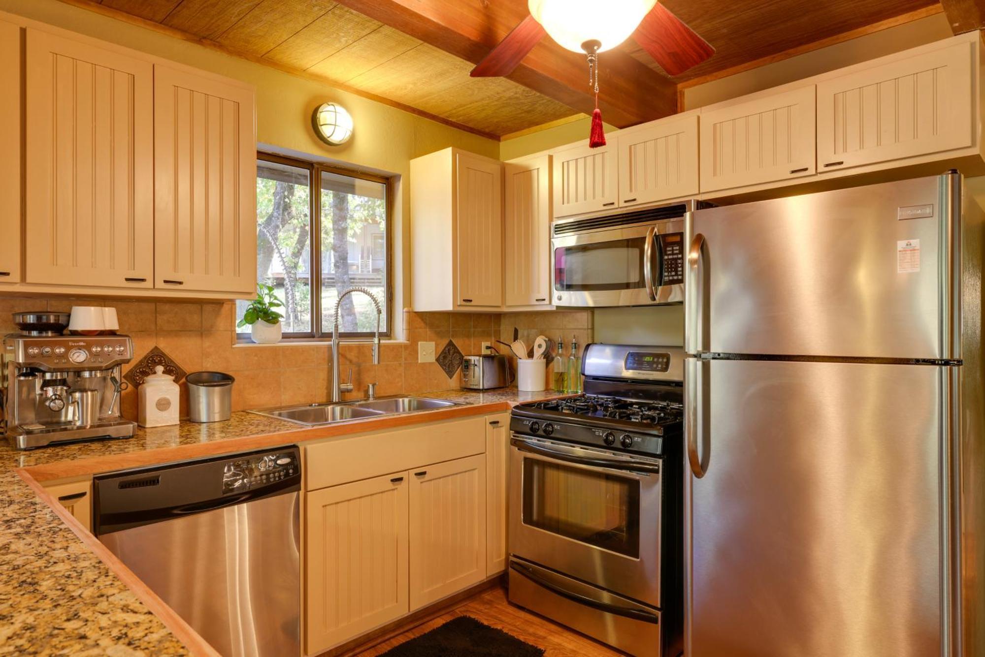 Spacious Groveland Cabin With Wraparound Deck! Ngoại thất bức ảnh